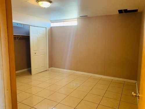 2020 Chestnut St, Waukegan IL 60085-3806 exterior