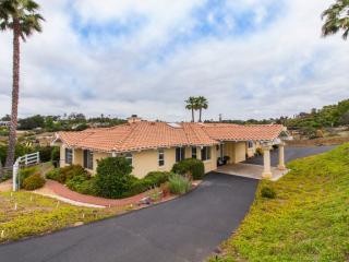 1726 Moonshadow Rdg, Fallbrook, CA 92028-4681