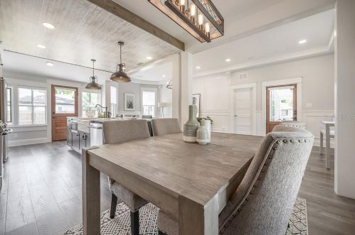 402 Amelia Ave, Tampa FL 33602-1804 exterior