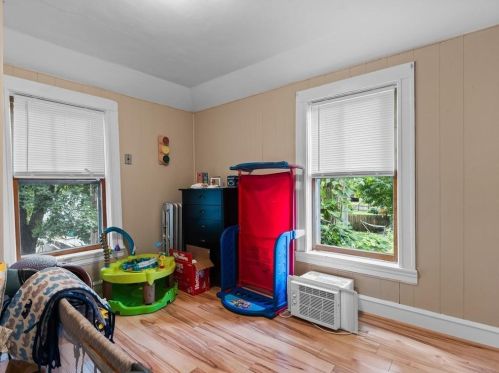 88 Prospect St, Woonsocket RI 02895-1910 exterior