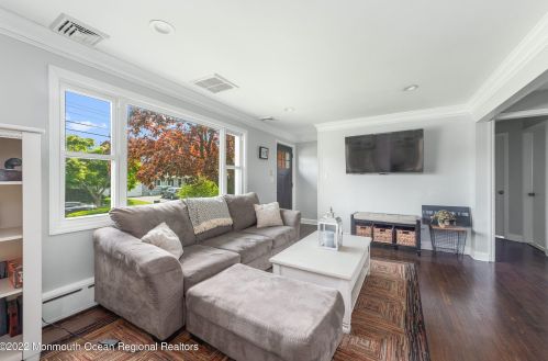 246 Eastham Rd, Point Pleasant Beach NJ 08742-2010 exterior