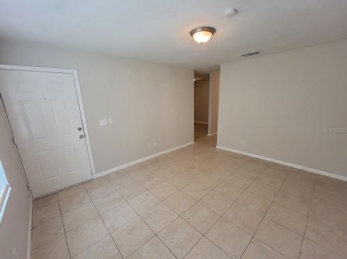 2619 Cayuga St, Tampa, FL 33610-6222