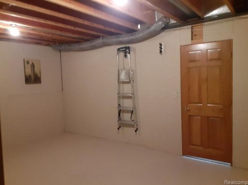 3975 Piute Dr, Wyoming MI exterior