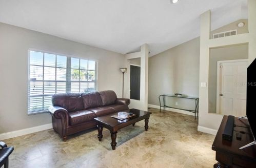 8648 Black Mesa Dr, Orlando FL 32829-8760 exterior