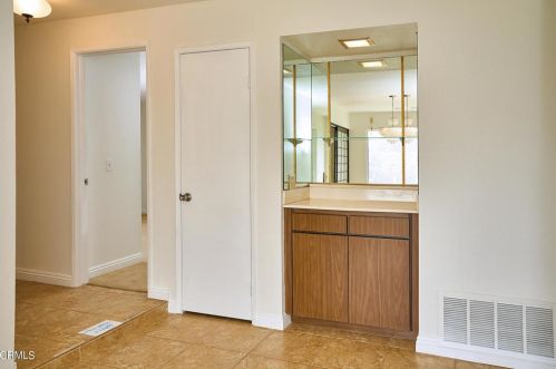 1540 Joanne Ct, Oxnard CA exterior