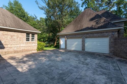 2 Kings Riv Ct, Humble TX 77346-1475 exterior