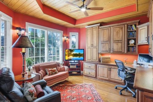 263 10 Ave, Naples FL 34120-4980 exterior