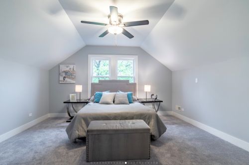 4501 Kilbourn Ave, Chicago IL 60646-5940 exterior