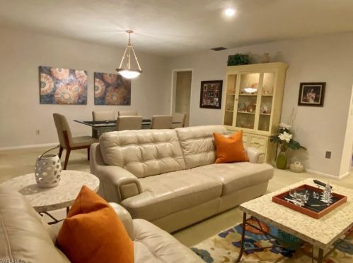 4473 19 Pl, Naples FL 34116-6405 exterior