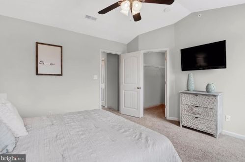 202 Ctr St, Hanover PA 17331-2829 exterior