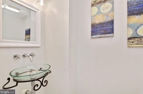 3232 Warder St, Washington DC 20010-2523 exterior