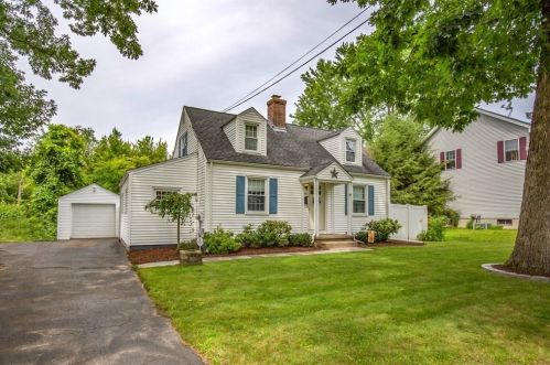 168 Quaker Rd, Springfield, MA 01118-1436