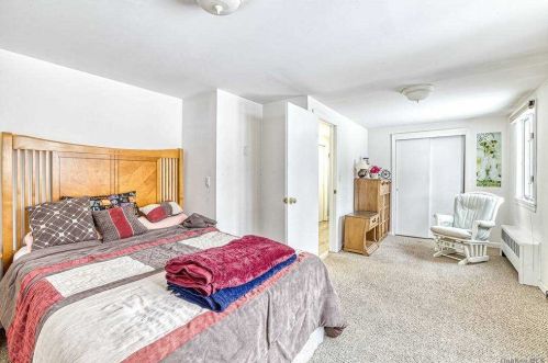 20 20 St, Huntington Station NY exterior