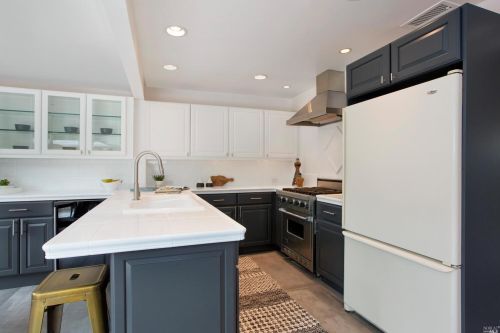 263 Cardinal Rd, Mill Valley CA 94941-3617 exterior