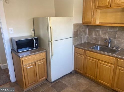 445 Emerald Ave, Camden NJ  08108-2507 exterior