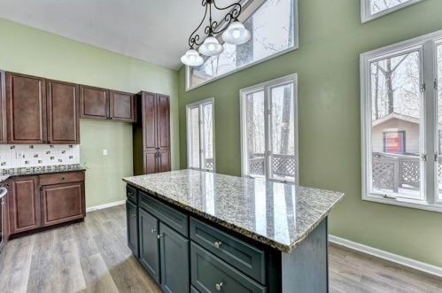 9530 Cain Cir, Gainesville GA 30506-4093 exterior