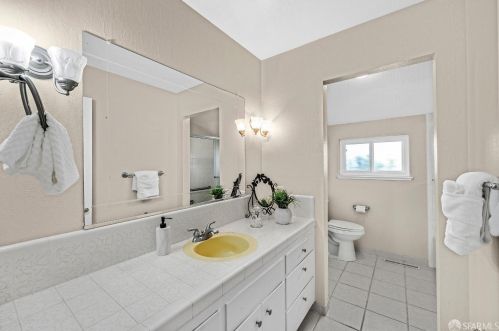 1678 Pepperwood Ct, Concord CA  94521-1126 exterior