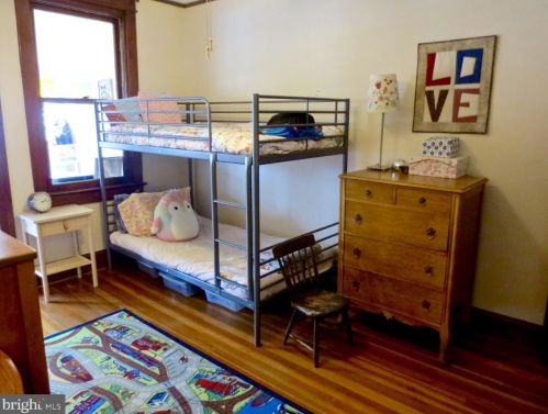 1335 Taylor St, Washington DC 20011-5508 exterior