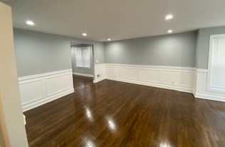 8535 Bennett Ave, Chicago IL  60617-2256 exterior