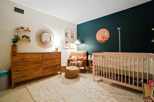 608 Dorothy Ln, Fullerton CA 92831-2704 exterior