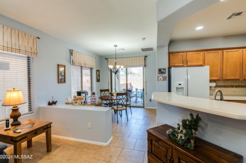 589 Rugged Cyn Dr, Green Valley AZ 85614-6188 exterior