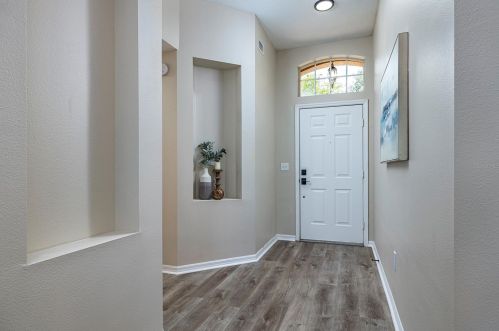 8820 Cypress Hammock Dr, Tampa FL 33614-1952 exterior