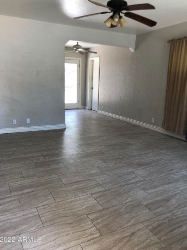 5647 14 Ave, Phoenix AZ 85023-2526 exterior