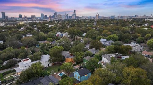 2406 8th St, Austin TX  exterior