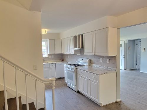 434 Espanola Ave, Kalamazoo, MI 49004-1139