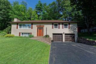 73 Birchwood Ln, Schenectady, NY 12309-1836