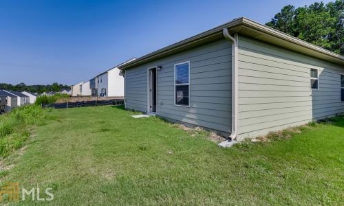 6605 Beaver Creek Trl, Atlanta GA  exterior