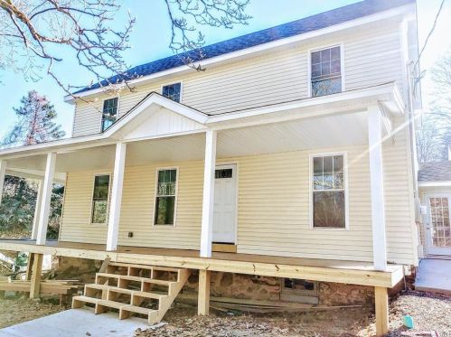 35 Mtn Rd, Seymour CT  06483-2028 exterior