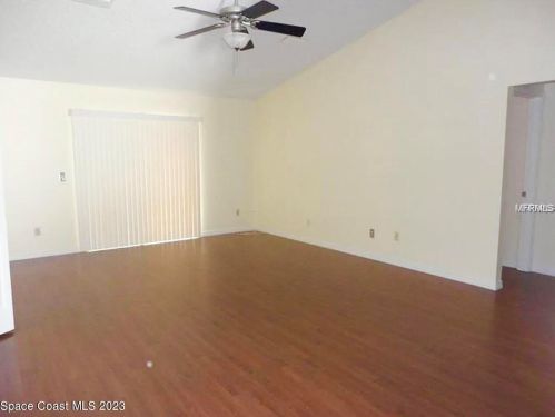 7344 Anstead Cir, Orlando FL  32810-3221 exterior