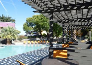 1601 Royal Crest Dr, Austin TX  78741-2848 exterior