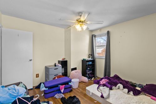 7481 School St, Concord NH  03307-0914 exterior