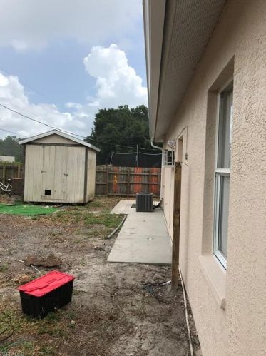 2341 55th Ter, Naples FL 34116-5620 exterior