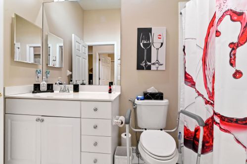 540 New Castle Cv, Fort Pierce FL 34986-3406 exterior