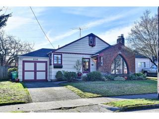 316 Holland St, Portland OR  97211-2839 exterior