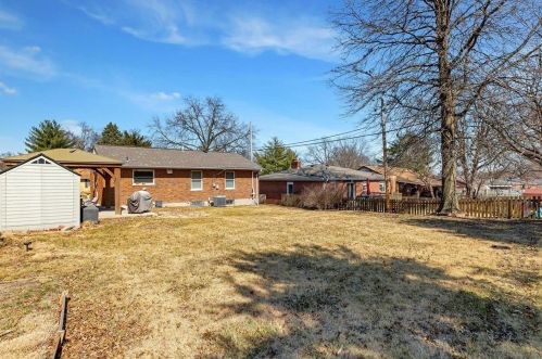 6438 Lawnside Dr, Saint Louis MO 63123-3309 exterior