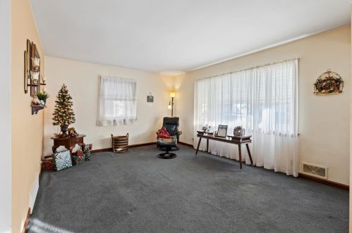 1019 109, Milwaukee WI 53214-2308 exterior