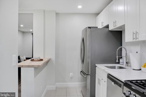 3459 25th St, Washington DC 20037-2209 exterior