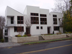 1192 Beacon St, Newton, MA 02461-1103