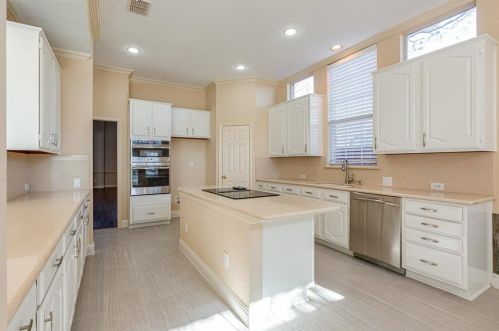 11205 Knoxville Ln, Frisco TX 75035-7921 exterior