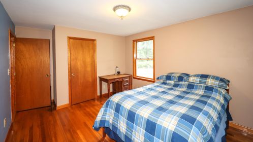 494 Mtn Rd, Concord NH 03301-6902 exterior