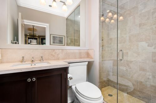 1358 Dearborn St, Chicago IL 60827-2510 exterior