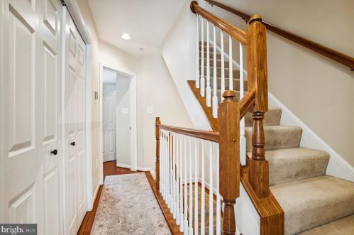 507 Pendleton St, Alexandria VA 22314-1903 exterior