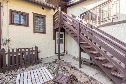 2044 59, Milwaukee WI 53210-1505 exterior