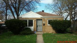 10247 Van Vlissingen Rd, Chicago IL  60617-5639 exterior
