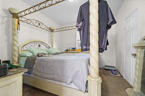 1124 Clement St, Joliet IL 60435-4522 exterior