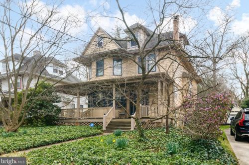 44 Linden Ave, Tavistock NJ 08033-2542 exterior